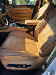 2022 Jeep Grand Cherokee Summit Reserve - Photo 8 - West Palm Beach, FL 33407