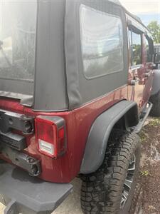 2012 Jeep Wrangler Unlimited Rubicon   - Photo 12 - West Palm Beach, FL 33407