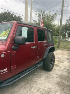 2012 Jeep Wrangler Unlimited Rubicon   - Photo 15 - West Palm Beach, FL 33407