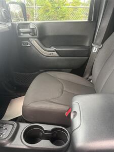2017 Jeep Wrangler Unlimited Sport   - Photo 5 - West Palm Beach, FL 33407