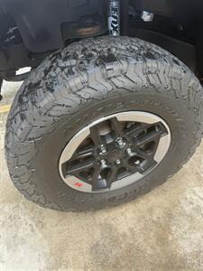 2017 Jeep Wrangler Unlimited Sport   - Photo 21 - West Palm Beach, FL 33407