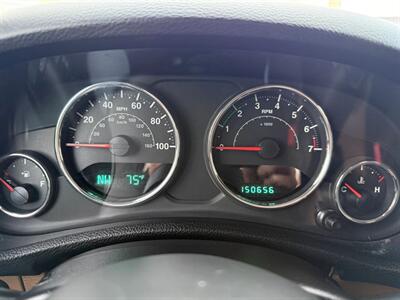 2012 Jeep Wrangler Unlimited Rubicon   - Photo 21 - West Palm Beach, FL 33407