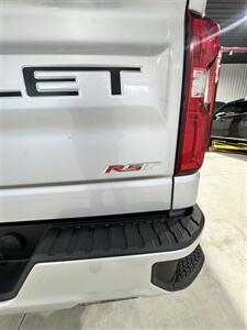 2019 Chevrolet Silverado 1500 RST   - Photo 6 - Honesdale, PA 18431