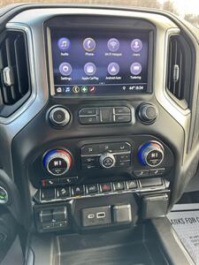 2019 Chevrolet Silverado 1500 RST   - Photo 14 - Honesdale, PA 18431