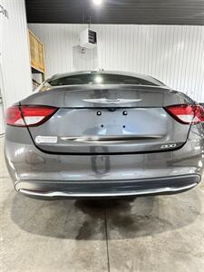 2015 Chrysler 200 Limited   - Photo 3 - Honesdale, PA 18431