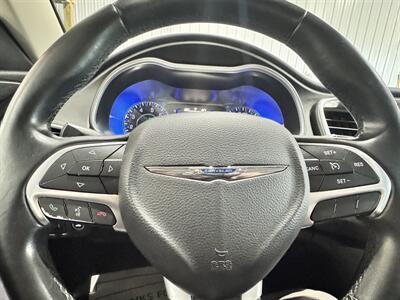 2015 Chrysler 200 Limited   - Photo 7 - Honesdale, PA 18431