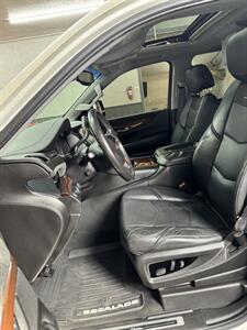 2015 Cadillac Escalade Luxury - Photo 6 - Honesdale, PA 18431