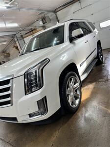 2015 Cadillac Escalade Luxury - Photo 4 - Honesdale, PA 18431