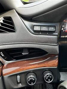 2015 Cadillac Escalade Luxury - Photo 16 - Honesdale, PA 18431