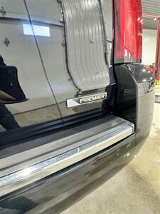 2017 Chevrolet Suburban Premier   - Photo 6 - Honesdale, PA 18431