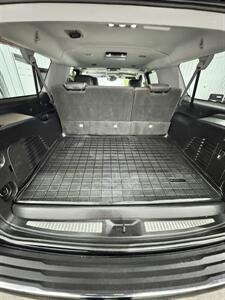 2017 Chevrolet Suburban Premier   - Photo 14 - Honesdale, PA 18431