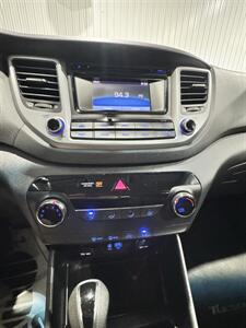 2017 Hyundai TUCSON 2.0L SE - Photo 12 - Honesdale, PA 18431