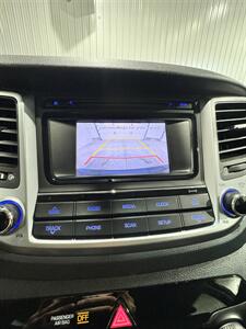 2017 Hyundai TUCSON 2.0L SE - Photo 13 - Honesdale, PA 18431