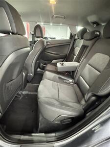 2017 Hyundai TUCSON 2.0L SE - Photo 7 - Honesdale, PA 18431