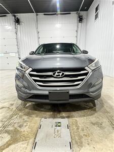 2017 Hyundai TUCSON 2.0L SE - Photo 3 - Honesdale, PA 18431