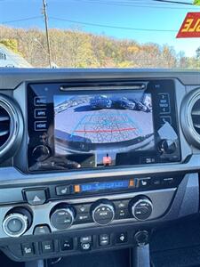 2019 Toyota Tacoma TRD Sport   - Photo 12 - Honesdale, PA 18431