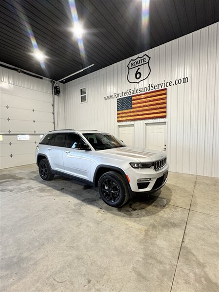 2022 Jeep Grand Cherokee Limited   - Photo 1 - Honesdale, PA 18431