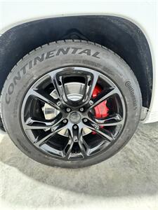 2014 Jeep Grand Cherokee SRT   - Photo 7 - Honesdale, PA 18431