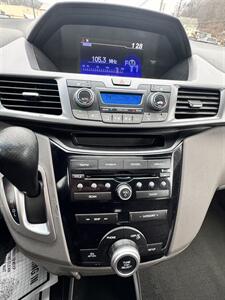 2012 Honda Odyssey EX-L   - Photo 13 - Honesdale, PA 18431