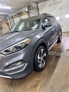 2017 Hyundai TUCSON 1.6T Limited - Photo 4 - Honesdale, PA 18431