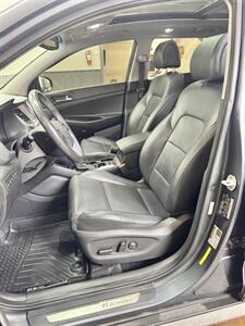 2017 Hyundai TUCSON 1.6T Limited - Photo 7 - Honesdale, PA 18431