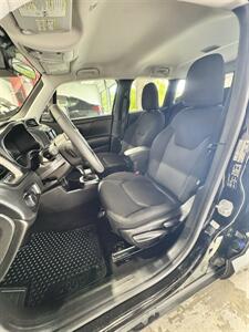 2023 Jeep Renegade Latitude - Photo 6 - Honesdale, PA 18431