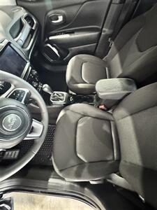 2023 Jeep Renegade Latitude - Photo 7 - Honesdale, PA 18431