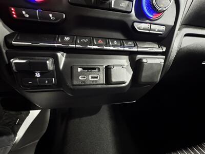 2020 GMC Sierra 2500 SLT   - Photo 18 - Honesdale, PA 18431