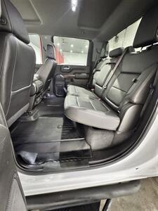 2020 GMC Sierra 2500 SLT   - Photo 11 - Honesdale, PA 18431