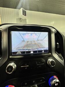 2020 GMC Sierra 2500 SLT   - Photo 16 - Honesdale, PA 18431