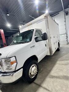 2016 Ford E-450 SD - Photo 5 - Honesdale, PA 18431
