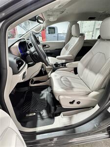 2021 Chrysler Voyager LXi - Photo 6 - Honesdale, PA 18431
