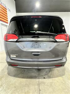 2021 Chrysler Voyager LXi - Photo 5 - Honesdale, PA 18431