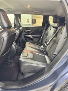 2019 Jeep Cherokee Latitude Plus   - Photo 13 - Honesdale, PA 18431