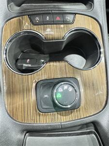 2021 GMC Acadia SLE - Photo 18 - Honesdale, PA 18431