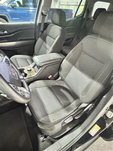 2021 GMC Acadia SLE - Photo 6 - Honesdale, PA 18431