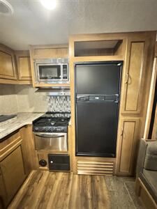 2018 Coachmen Catalina   - Photo 11 - Honesdale, PA 18431