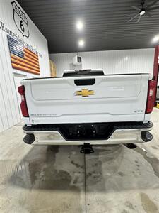 2022 Chevrolet Silverado 2500 LTZ   - Photo 5 - Honesdale, PA 18431