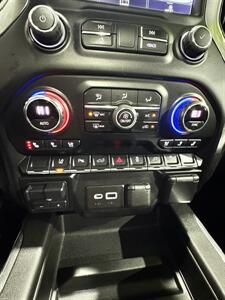 2022 Chevrolet Silverado 2500 LTZ   - Photo 11 - Honesdale, PA 18431