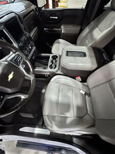 2019 Chevrolet Silverado 1500 LTZ   - Photo 11 - Honesdale, PA 18431