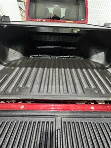 2016 Ford F-350 Super Duty XLT - Photo 9 - Honesdale, PA 18431