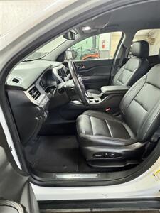 2019 GMC Acadia SLT-1   - Photo 6 - Honesdale, PA 18431