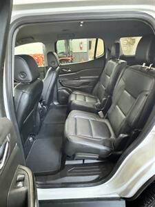 2019 GMC Acadia SLT-1   - Photo 7 - Honesdale, PA 18431