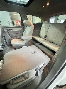 2015 Chevrolet Traverse LT - Photo 9 - Honesdale, PA 18431