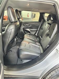 2019 Jeep Cherokee Limited   - Photo 8 - Honesdale, PA 18431