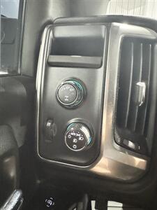 2017 Chevrolet Silverado 2500HD LT - Photo 15 - Honesdale, PA 18431