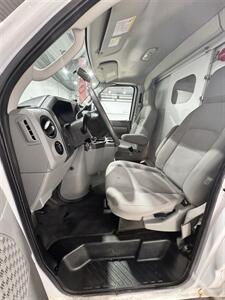 2013 Ford E-350 SD - Photo 11 - Honesdale, PA 18431