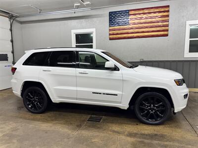 2020 Jeep Grand Cherokee Laredo   - Photo 2 - Honesdale, PA 18431