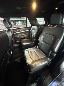 2018 Ford Explorer XLT   - Photo 8 - Honesdale, PA 18431