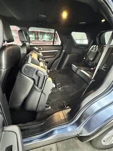 2018 Ford Explorer XLT   - Photo 9 - Honesdale, PA 18431